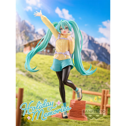 Hatsune Miku Mountain Climbing Version - Collection Holiday Memories